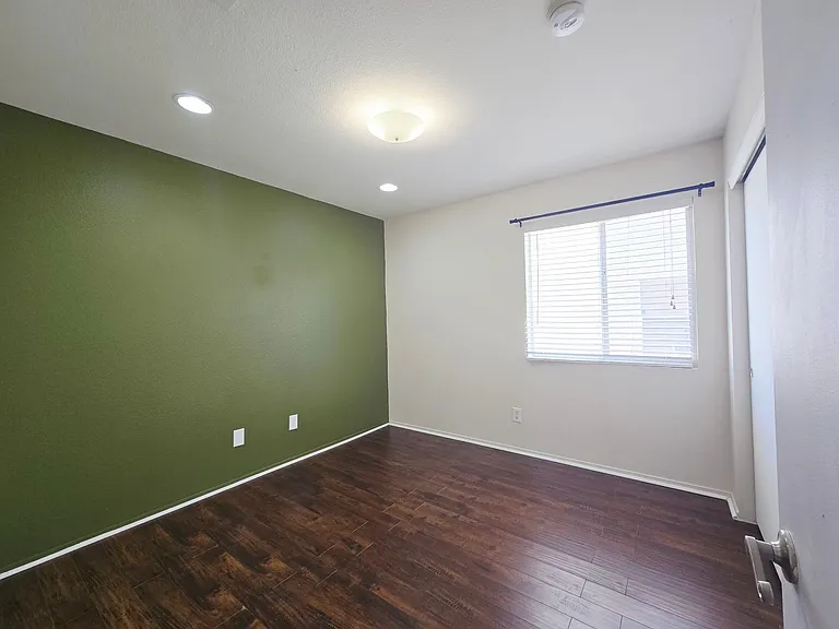 5547 Summer Joy St — Photo 12