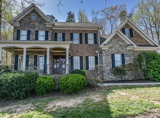 107 Lake Ridge Pl, Chapel Hill, NC 27516