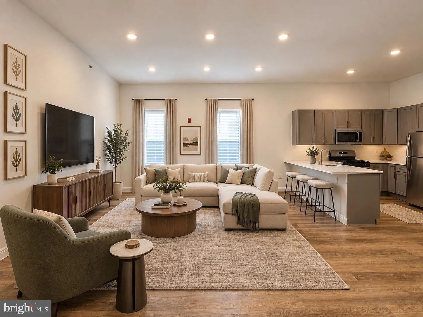 2 bed, $1,800 — Photo 1