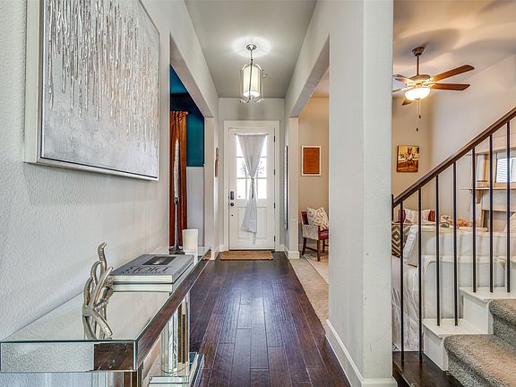 4th image of 1132 Moonstone St