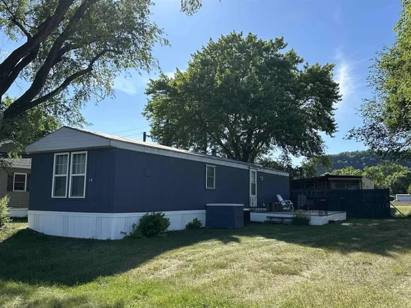 14 N 1st Street #14, Harpers Ferry, IA 52146
