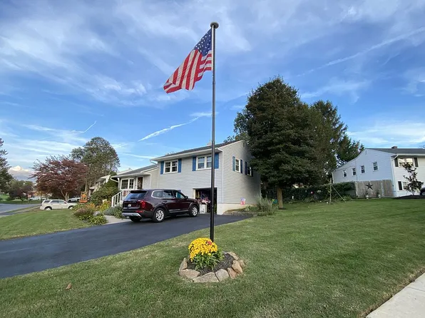 1005 Wagoner Dr, Wilmington, DE 19805