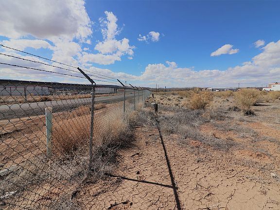 5th image of 798 State Highway 516