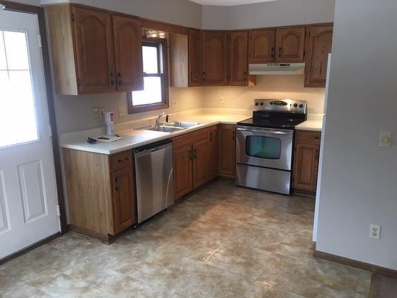 2nd image of 235 Ravenna St