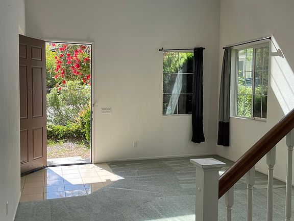 3rd image of 1709 Park Vista Way