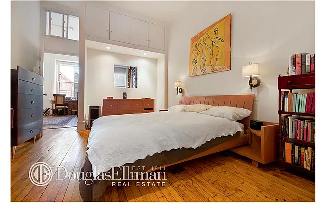 Rented by Douglas Elliman | media 5