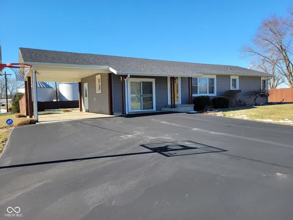 9790 NW Union Rd, Mooresville, IN 46158