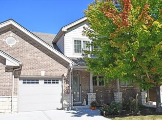 853 Illinois St #R2, Lemont, IL 60439