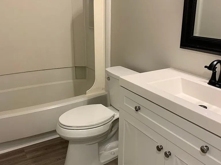 5306-5308 Grovewood Pl — Photo 9