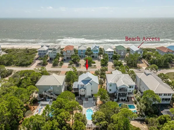 2204 Sailfish Dr, Saint George Island, FL 32328