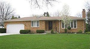 1st image of 32 Old Orchard Ln