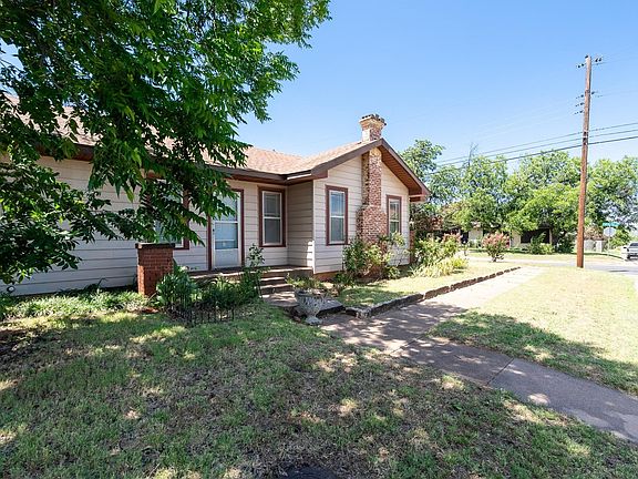 4th image of 2041 Swenson St