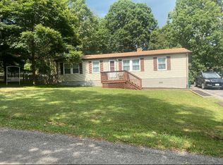 1017 Martin McNeil Rd, Salem, VA 24153