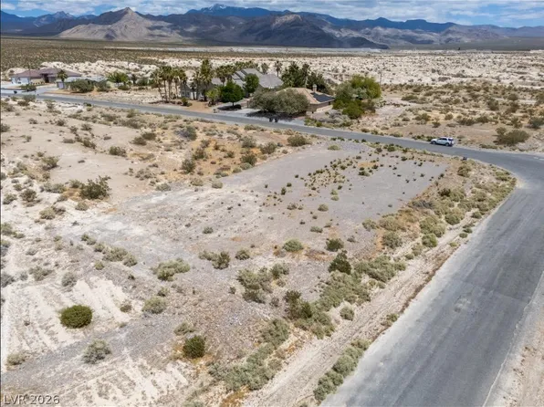 2580 S Zuni Ave, Pahrump, NV 89048
