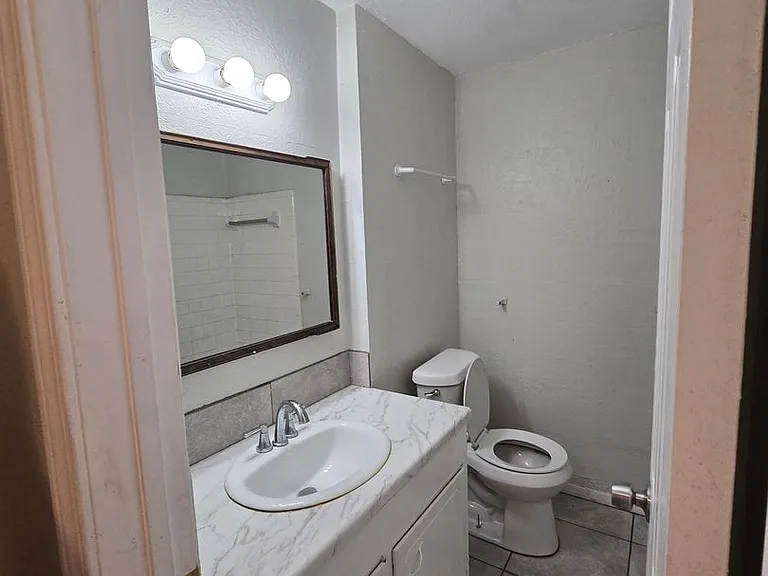 9850 La Branch Dr — Photo 42