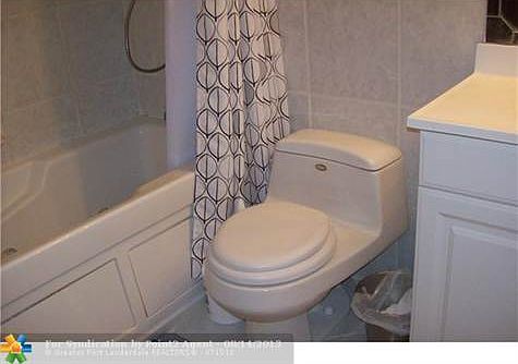 4th image of 9525 NW 2nd Pl #2-C