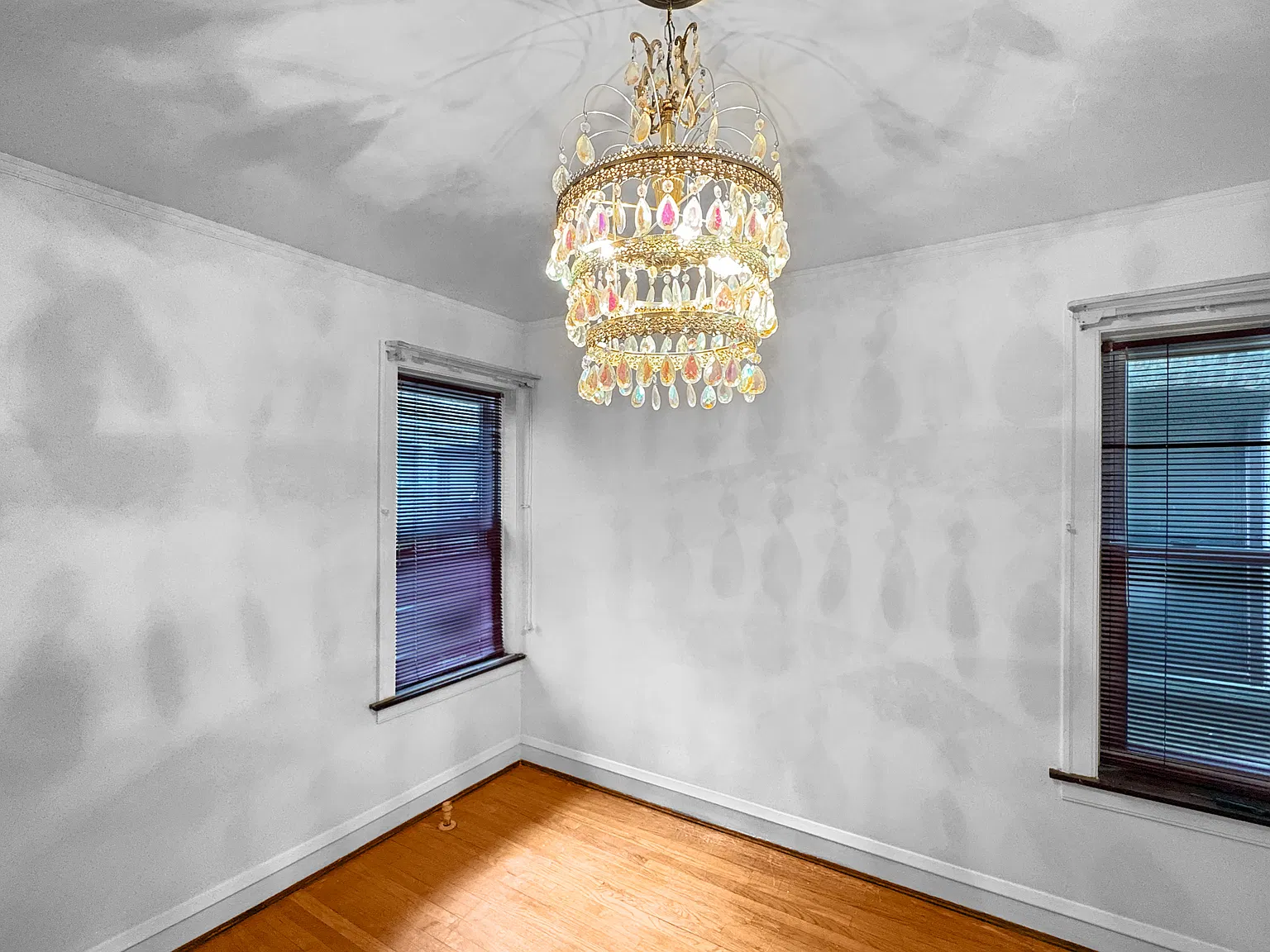 2 bed, 2500 sqft, $1,100 — Photo 3