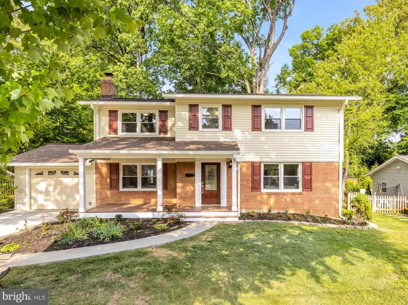 2435 Shenandoah St, Vienna, VA 22180