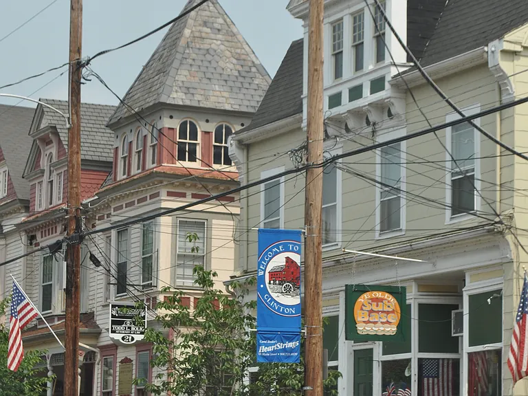 Clinton Gardens — Photo 14