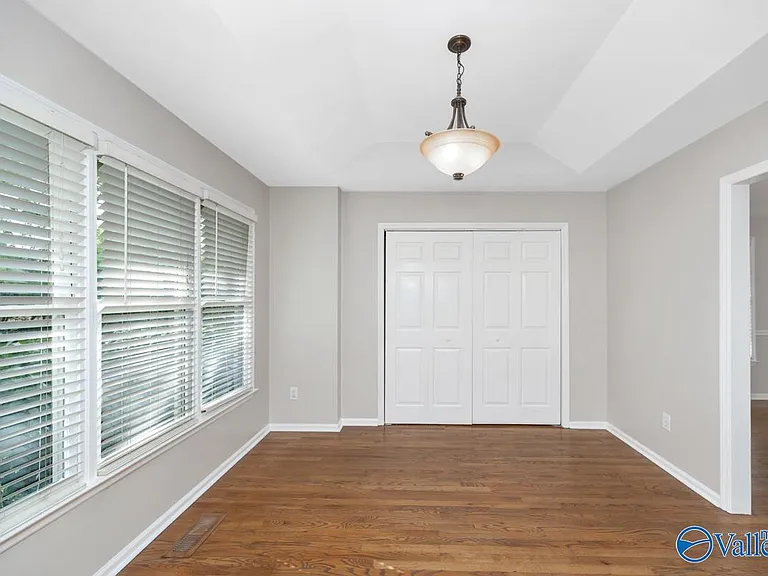 180 Jarrett Ln — Photo 24
