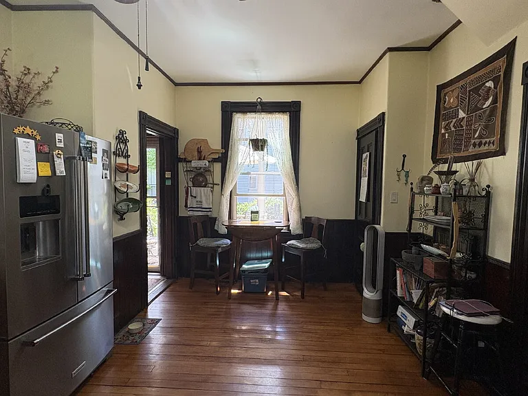 342 Main St — Photo 15