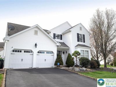 1941 Grigio Pl, Easton, PA, 18045