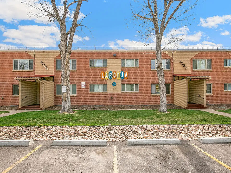 La Ronja Apartments