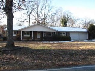 404 Strange Rd, Taylors, SC 29687