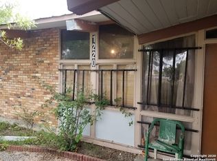 1220 Bandera Rd, San Antonio, TX 78228