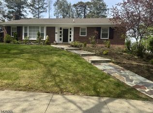 495 Berkeley Ave, Orange, NJ 07050