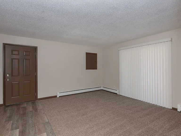 503 Sycamore St — Photo 8