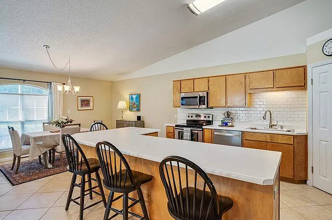 3498 Chatelaine Ct — Photo 9