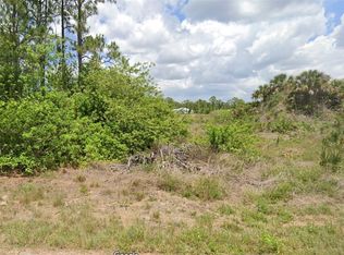 320 Selkirk Ave, Lehigh Acres, FL 33974