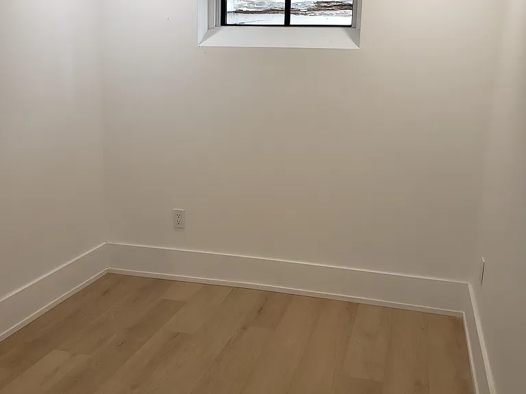 603 Anderson St #BASEMENT — Photo 15
