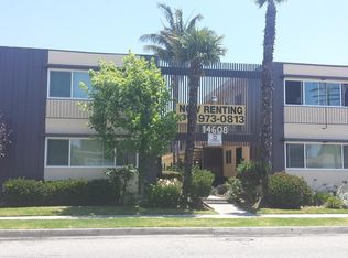 14608 Yukon Ave APT 8, Hawthorne, CA 90250