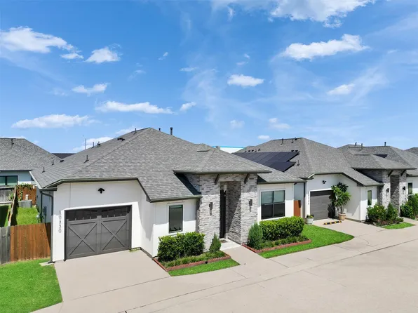 10330 Grove Row Ave, Richmond, TX 77407