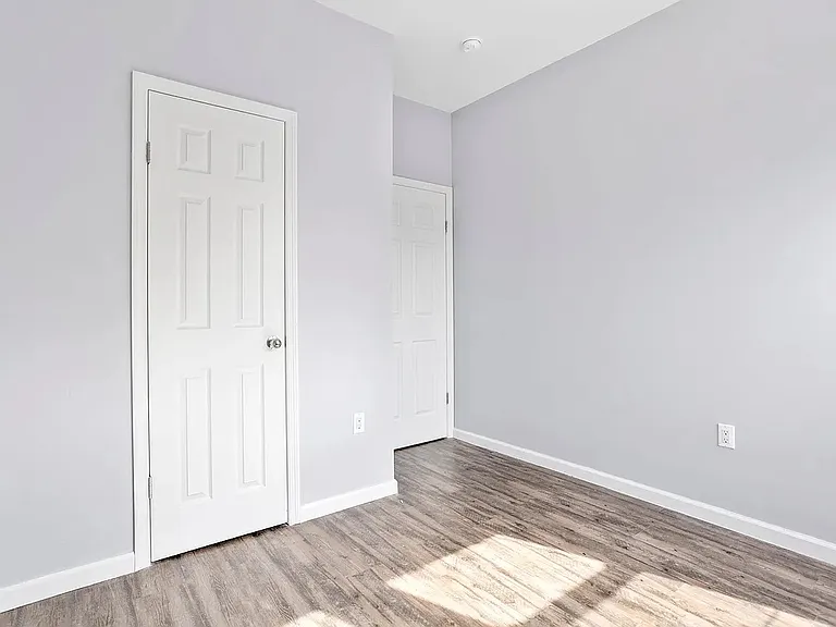 51-59 47th St #2 — Photo 5