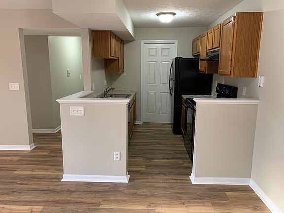 5th image of 10136 Carnation Ct APT 7