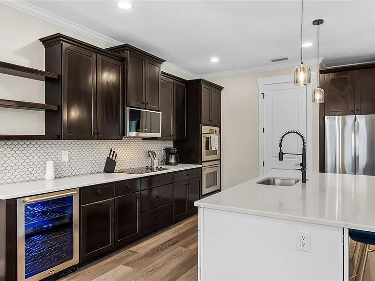 2915 W Bay View Ave — Photo 17