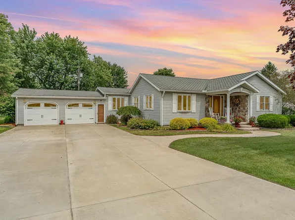 781 E Harrison Rd, Alma, MI 48801