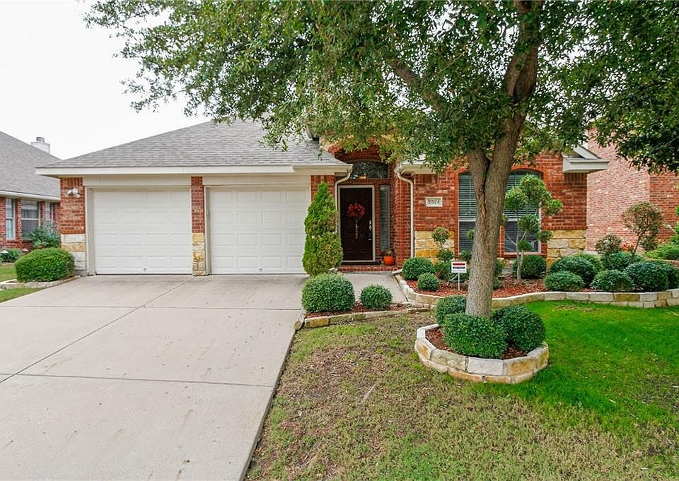 1st image of 2524 Pinnacle Point Dr