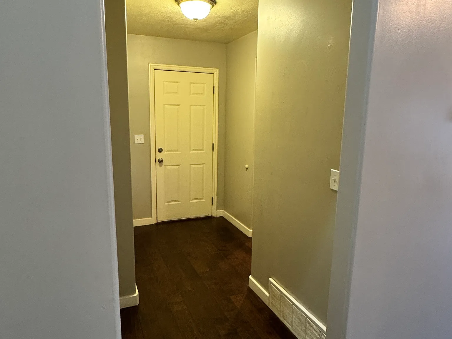 1701 S 900 W — Photo 4