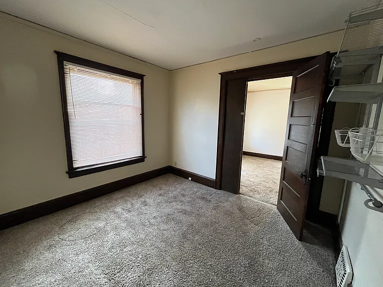 2943 N Newhall St — Photo 12