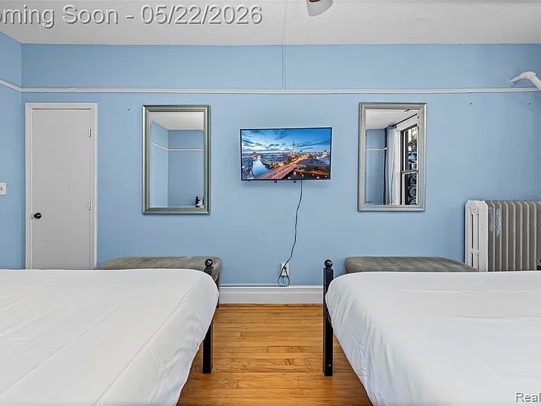 211 N Main St #1 — Photo 21