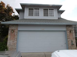 660 NE Regan Ct, Hillsboro, OR 97124