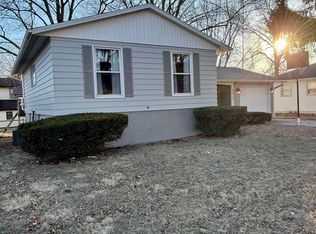 2813 Bock St, Burlington, IA