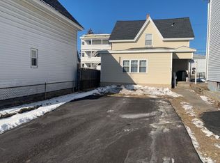 348 Central St, Manchester, NH 03103