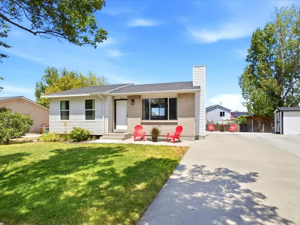 8340 W Danbury Dr, Magna, UT 84044