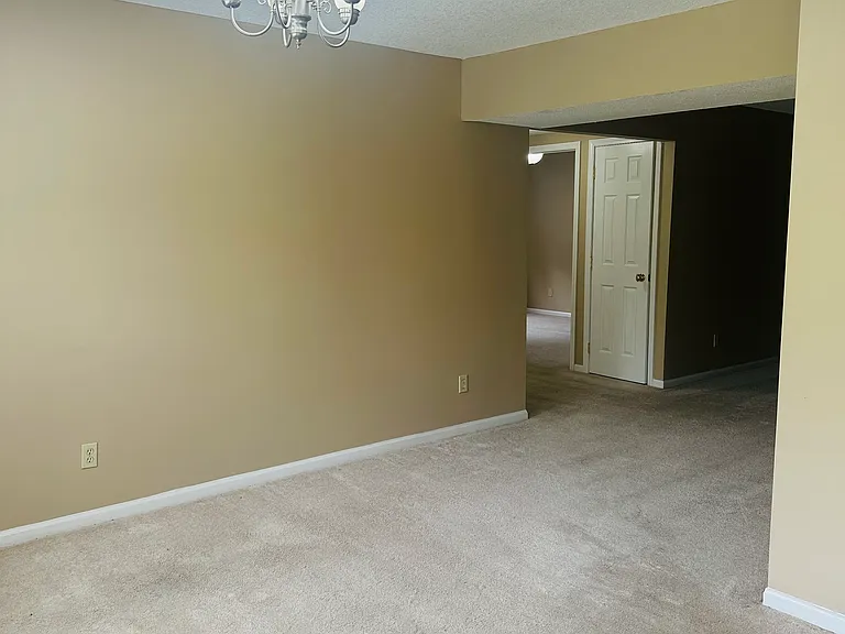 2699 Debbie Ln — Photo 20
