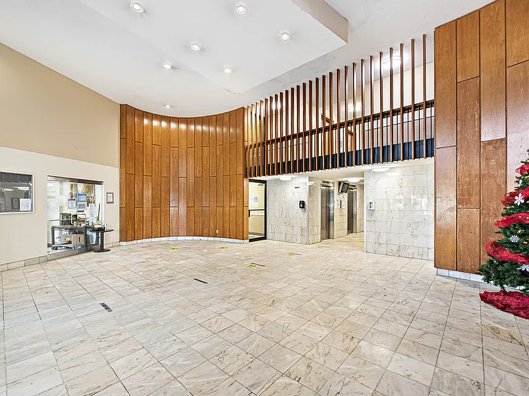 701 Don Mills Rd — Photo 12